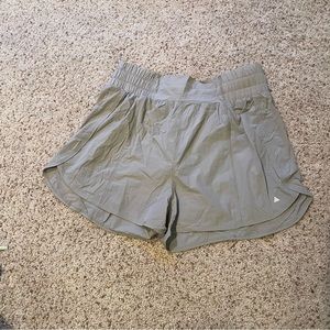 Balance Athletica/ Vitality - Breeze Short size XLarge